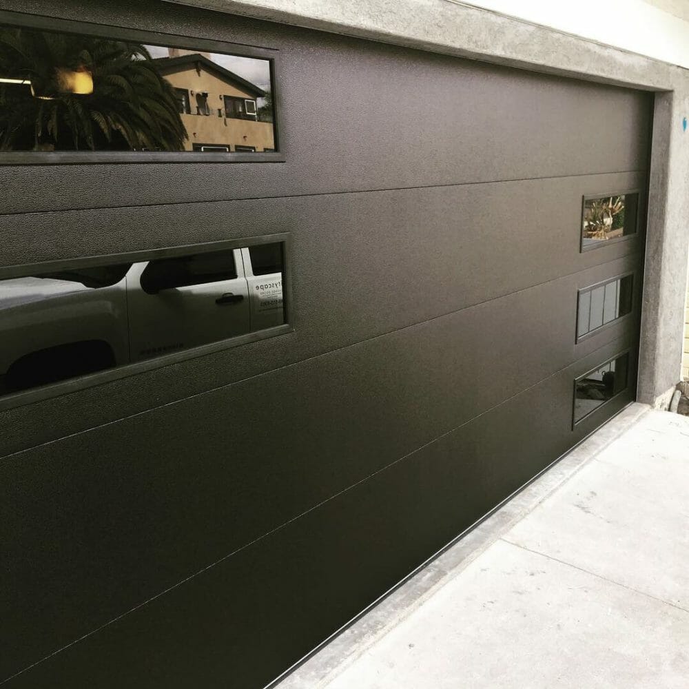 Black Chi Door With Black Windows In San Clemente